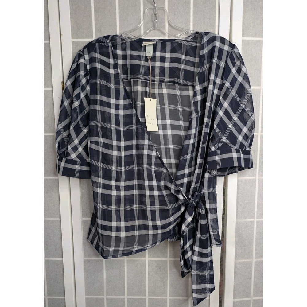 A New Day Women's Front Tie Top Large NWT Sheer Plaid Navy White Lightweight